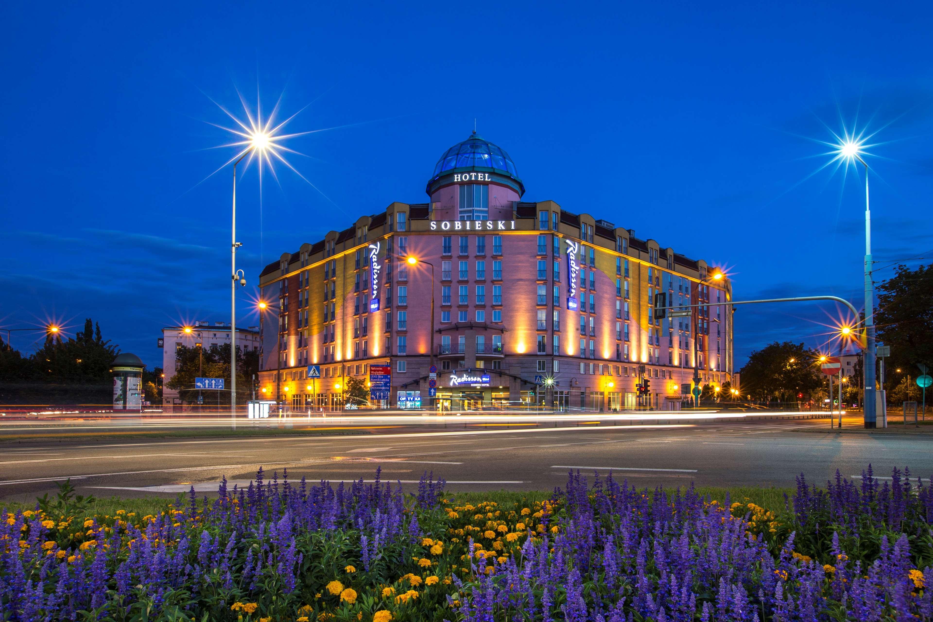 Radisson Blu Sobieski Warsaw Exterior photo "Hotel Sobieski" in Polish